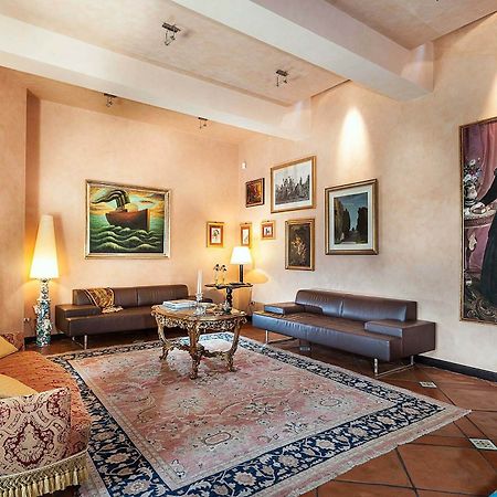 Villa Ghadir Messina Esterno foto